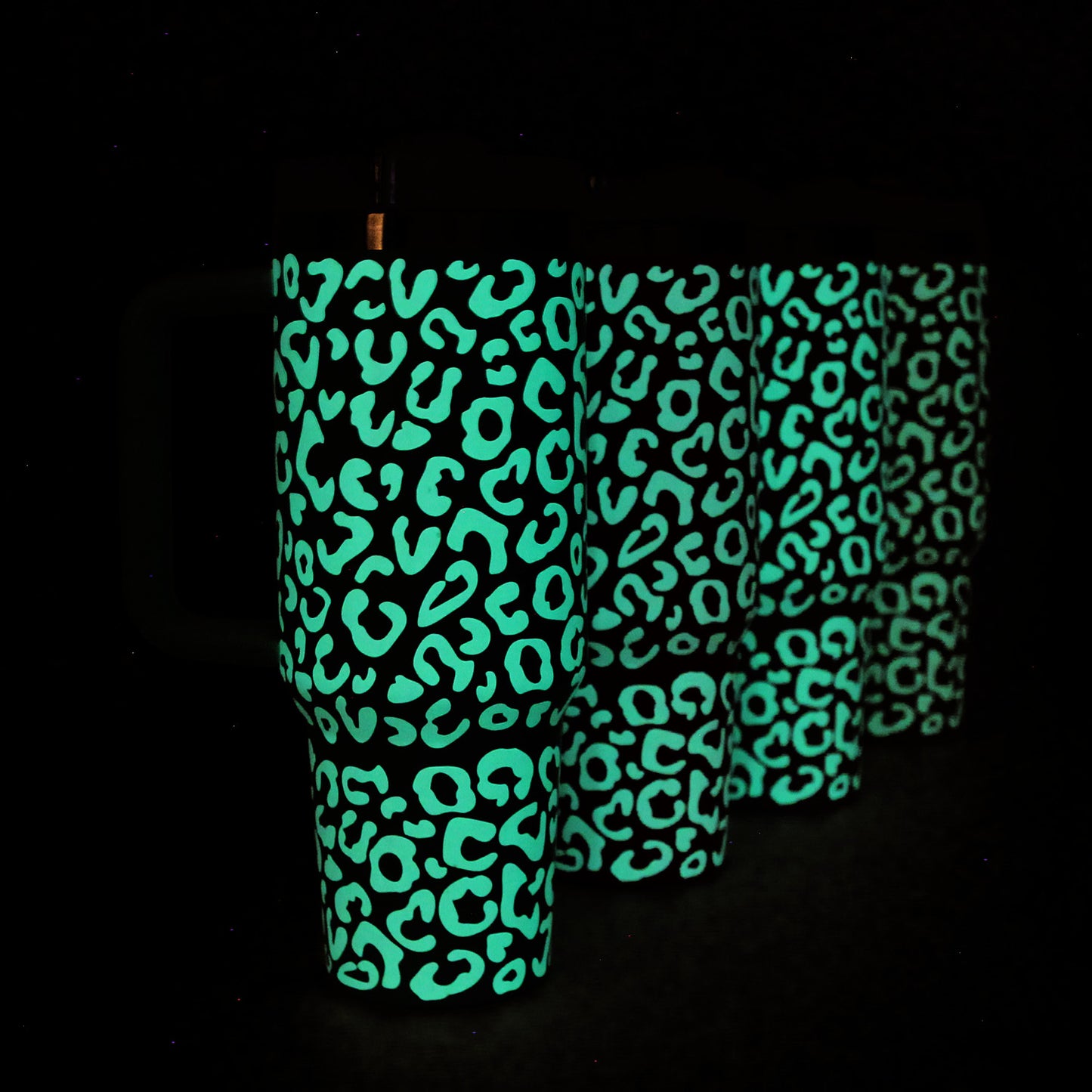 Glow-in-the-Dark Leopard Tumbler (40oz - Lavender)